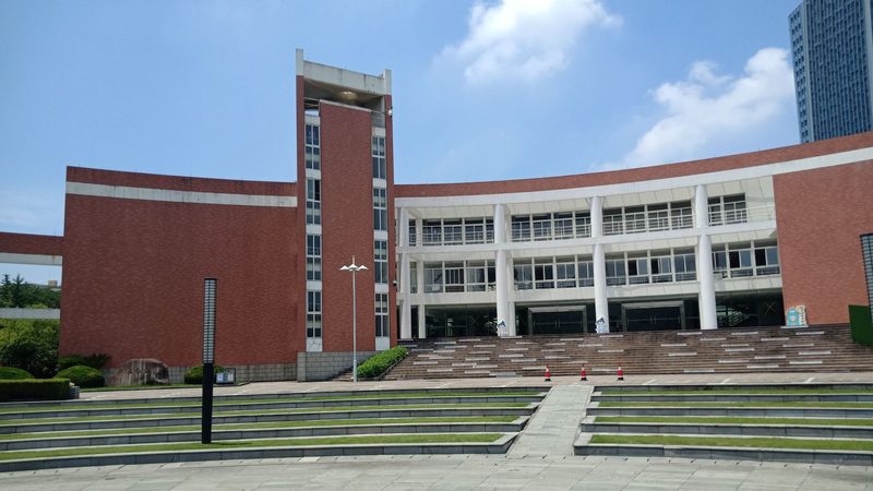小型电子代工安装厂家：揭秘其背后的工艺与选择要点